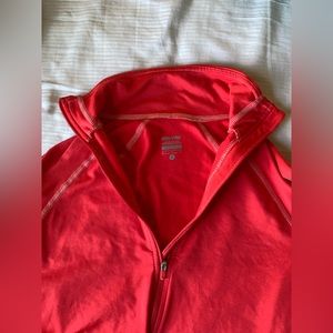 Nike Dri Fit Red/Orange/Coral quarter zip long sleeve size small w/ thumbholes